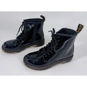 NEW Dr Martens Doc 1460Y Youth Patent Leather Boots Black Big Girl Size 5‎